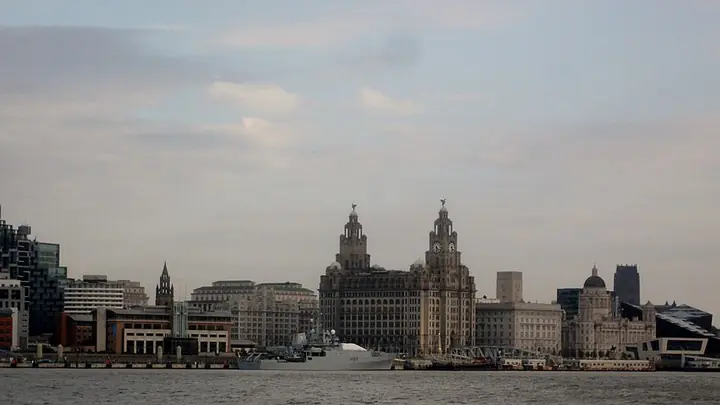 Loty Wrocław – LIVERPOOL