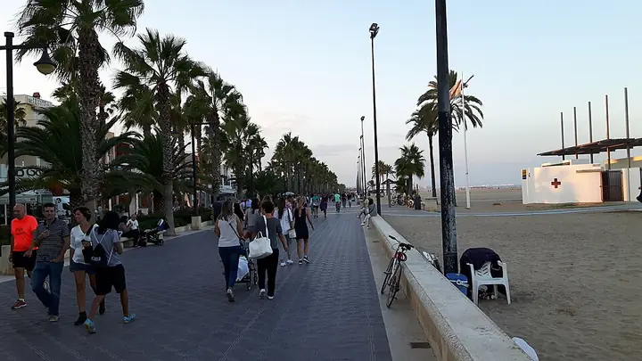 Lotnisko Walencja–Valencia Apt.