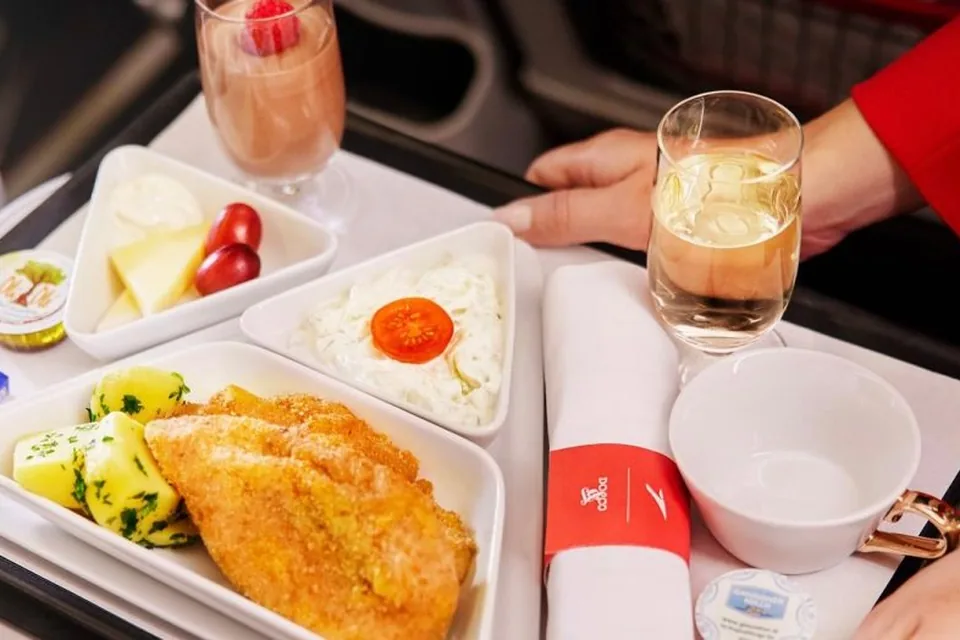 Austrian Airlines — posiłki i przebieg serwisu