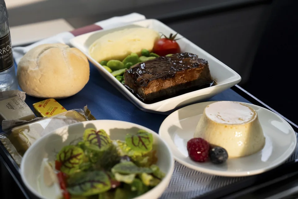Posiłek British Airways World Traveller Plus