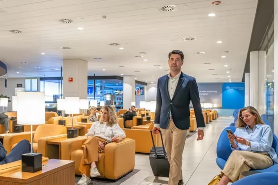 KLM Crown Lounge w Amsterdamie
