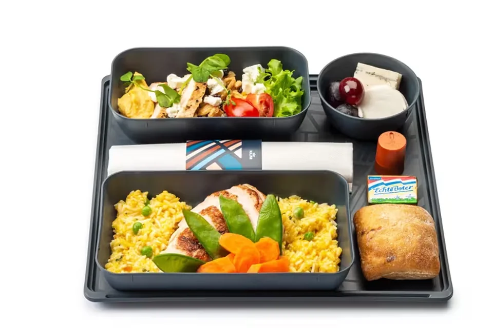 Posiłek w KLM Premium Comfort