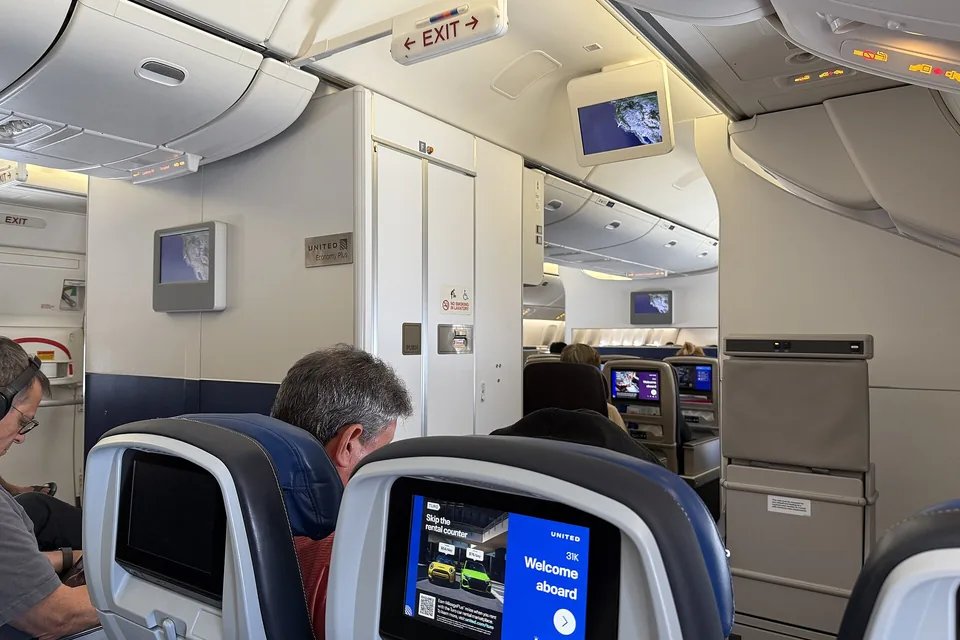 United Airlines — samolot i dostępność osobnej kabiny