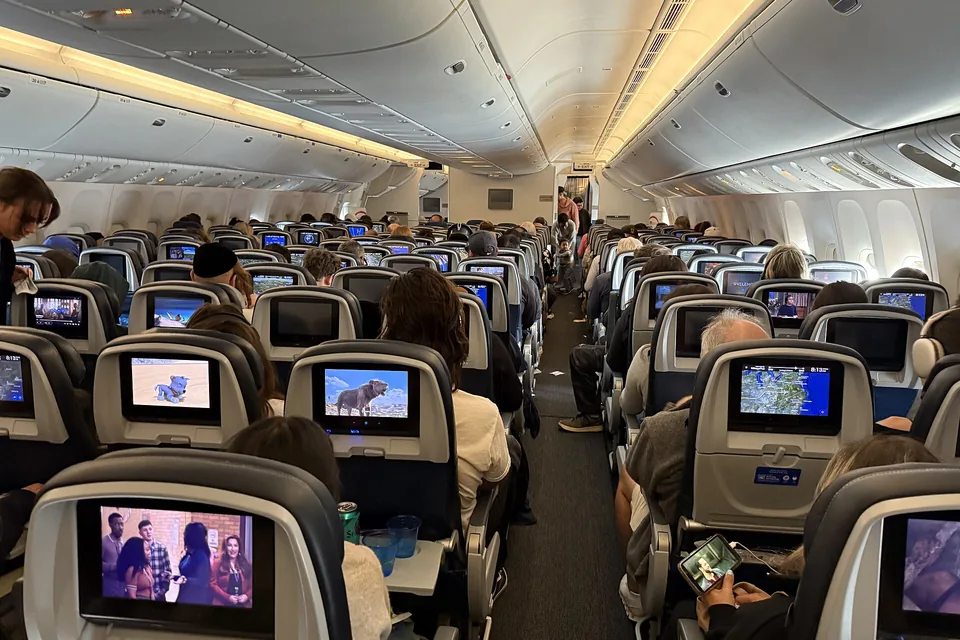 United Airlines — posiłki i przebieg serwisu