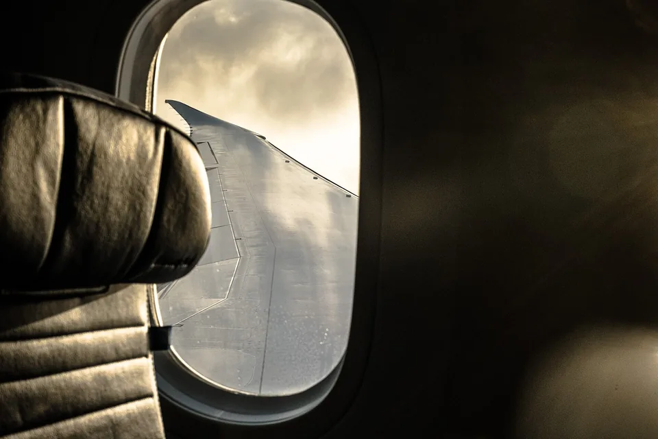 United Airlines — odchylenie fotela i odpoczynek